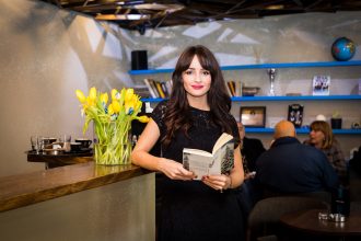 alis maric i ingrid divkovic,tara fashion,plavo stablo